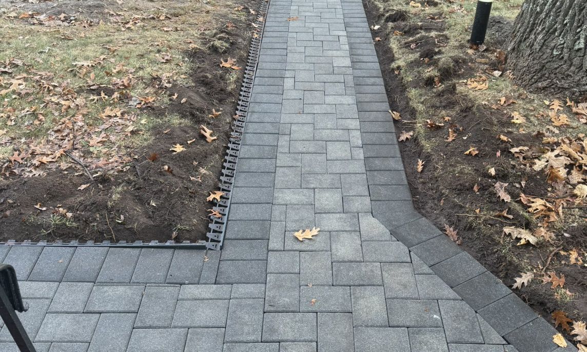 Pavers Walkway Installation